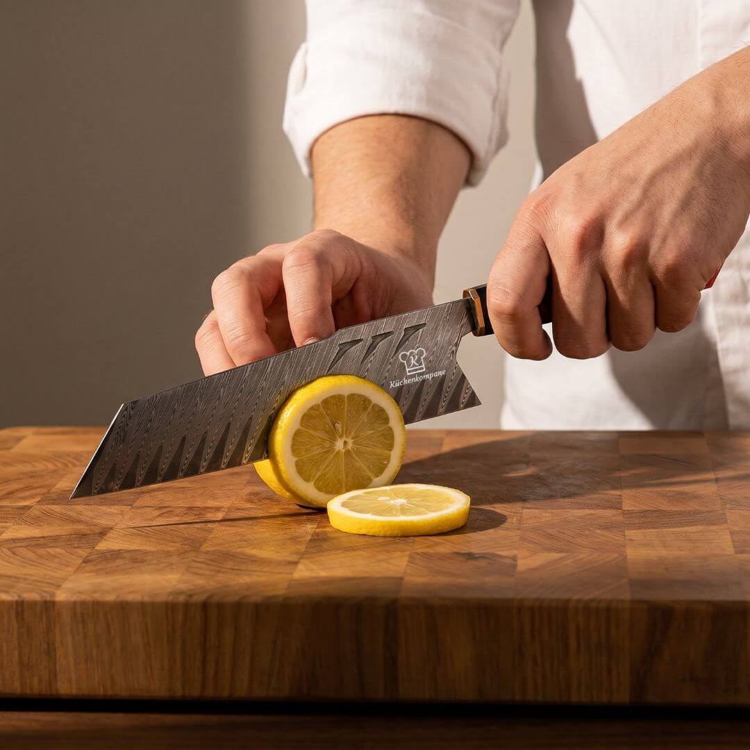 Kokutan Damascus Knife